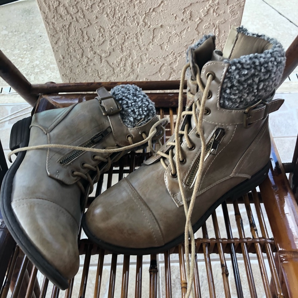 Boutique Boots Slightly Worn